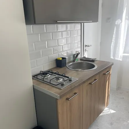 Manda's Flat דירה *